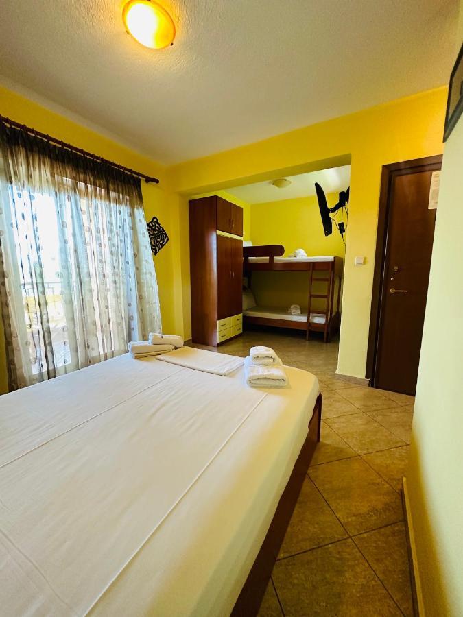 Studios Alexandros Sarti Ngoại thất bức ảnh